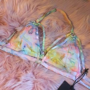 UNIF Blessa Bra